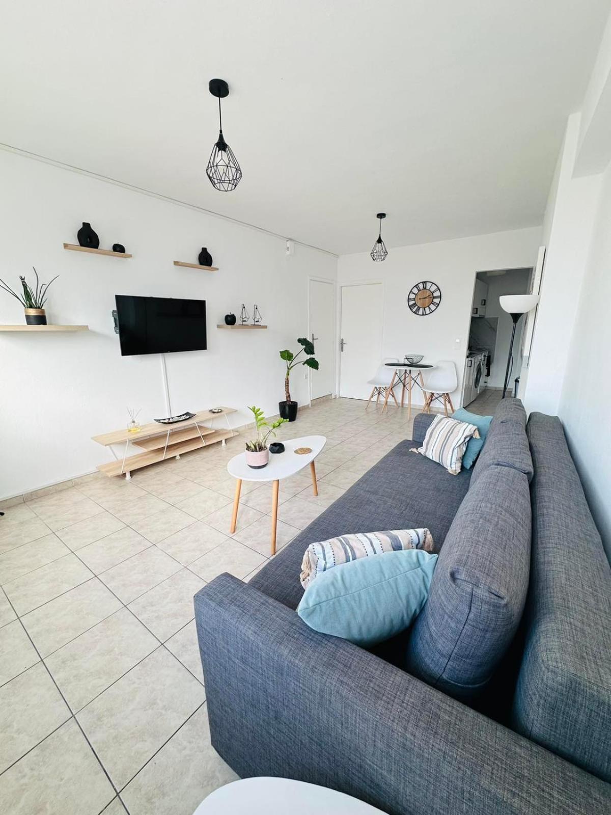 הרקליון Central Apartment Next To The Beachfront מראה חיצוני תמונה